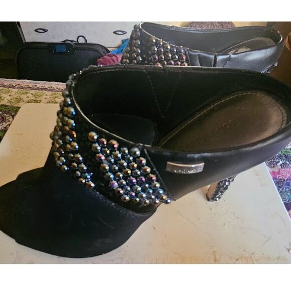 Calvin Klein Heeled Slides - Picture 6 of 15